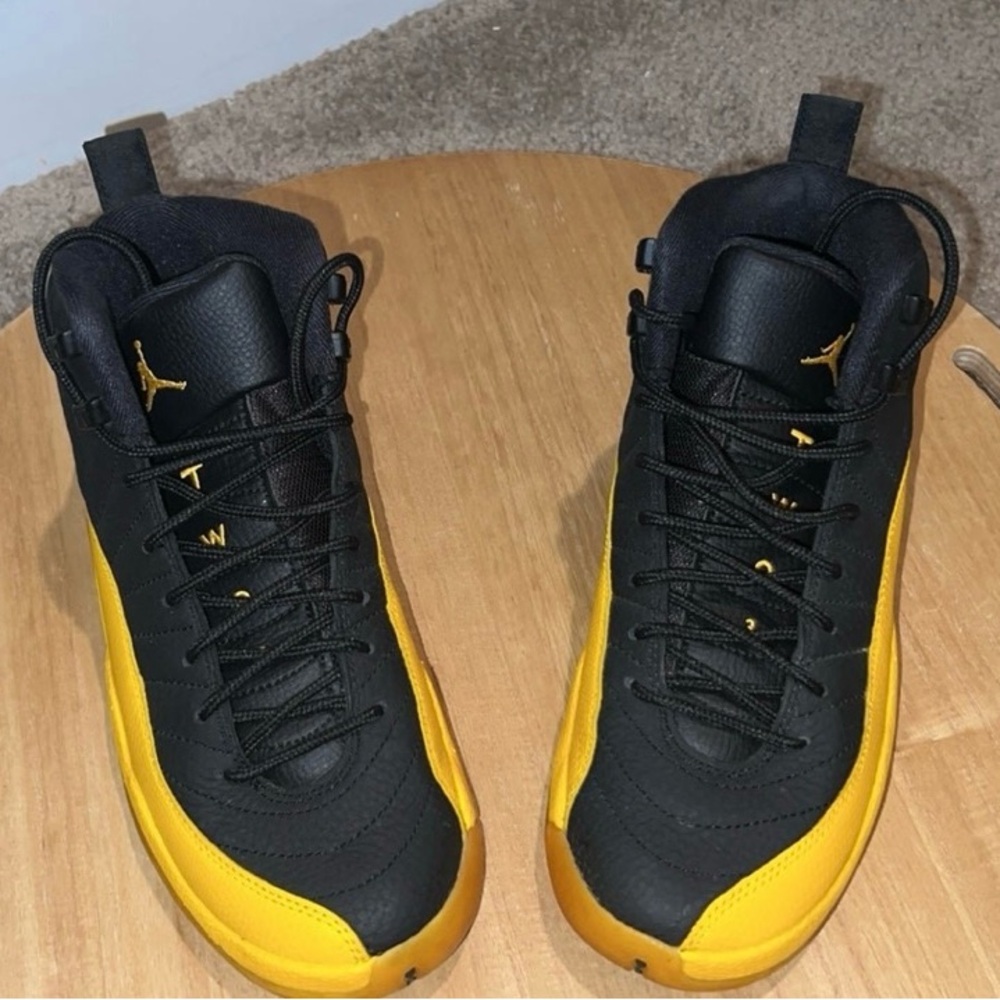 Authentic Jordan Sneaker
